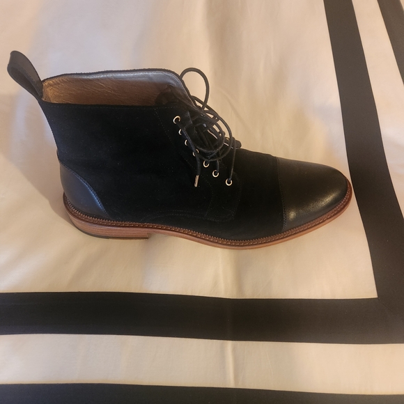 Taft Black Leather and Suede Men's Boots - Picture 2 of 7